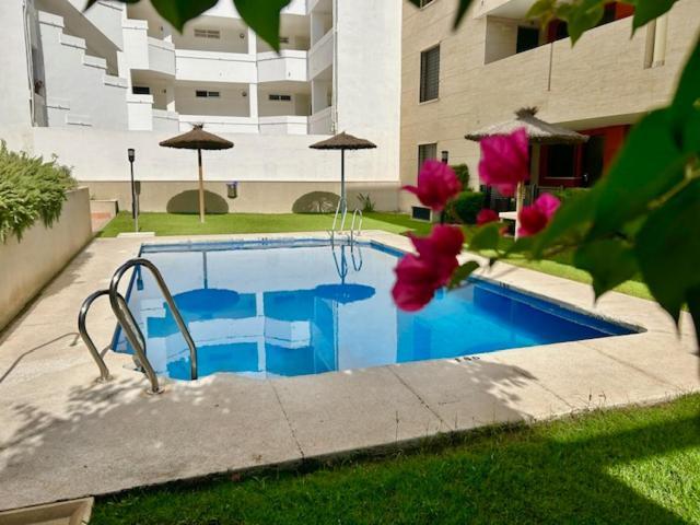 Apartment Gatu El Arrecife - A 2 Minutos De La Playa En El Puerto De Santamaria , Preferente Mayores De 25 Anos Y Familias