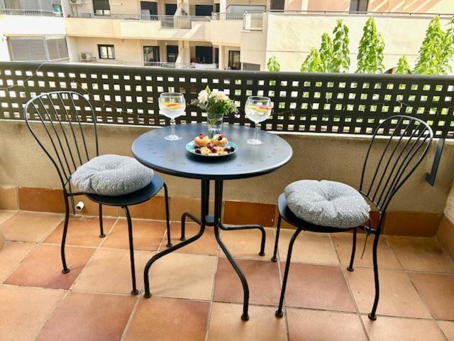 Apartment Gatu El Arrecife - A 2 Minutos De La Playa En El Puerto De Santamaria , Preferente Mayores De 25 Anos Y Familias *