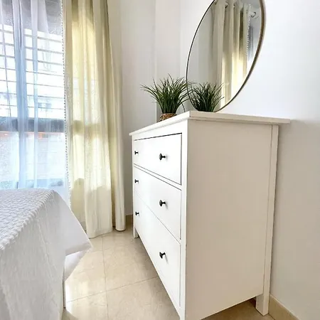 Gatu El Arrecife - Apartamento A 2 Minutos De La Playa En El Puerto De Santamaria , Preferente Mayores De 25 Anos Y Familias El Puerto de Santa María Exterior foto
